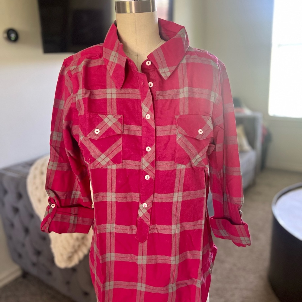 SUNDANCE CATALOG NEW IN BAG PINK and Gray Plaid 1/4 camp  Button-Up Shirt